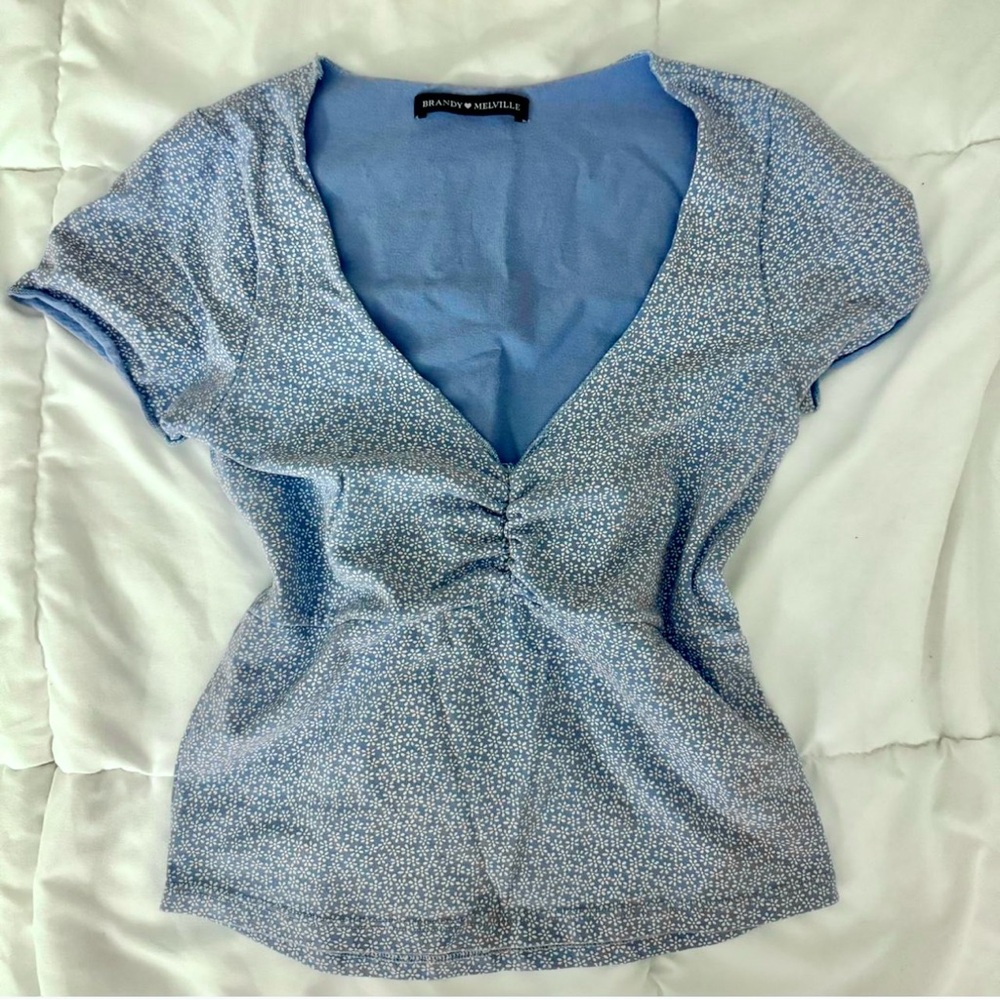 Brandy Melville, rare floral Gina top